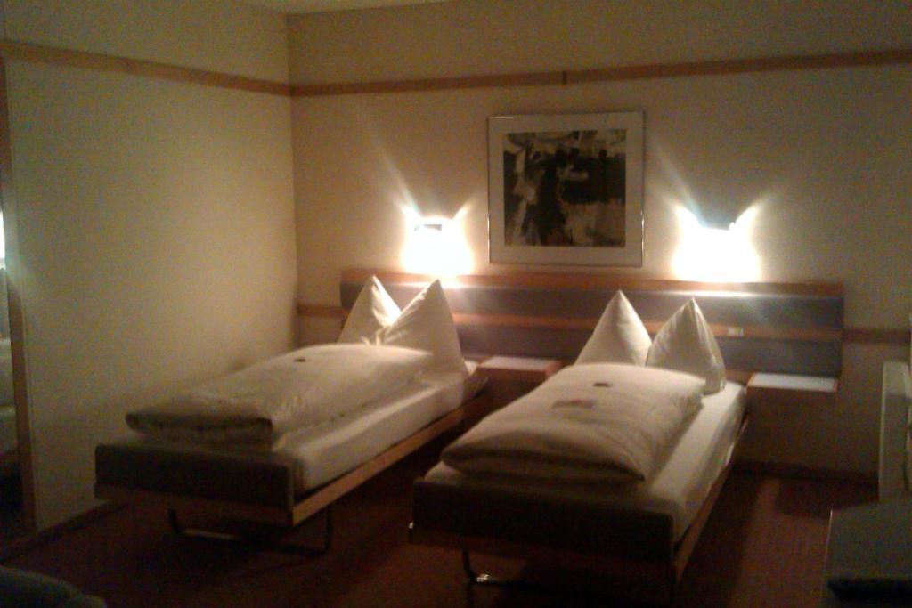 Lorze Hotel Cham Habitación foto