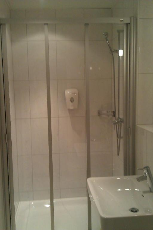 Lorze Hotel Cham Habitación foto