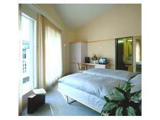 Lorze Hotel Cham Habitación foto